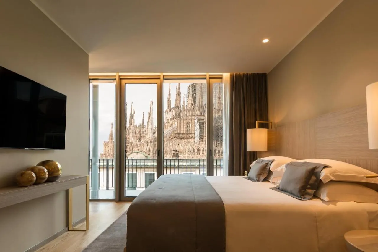 Starhotels Duomo Panoramic Penthouse - 1 Bedroom ميلان